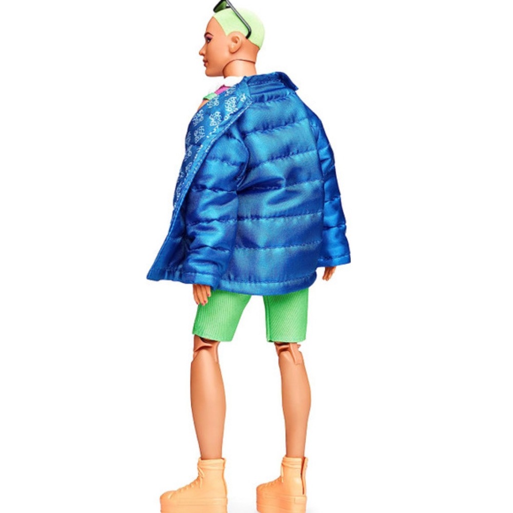 BMR1959 Barbie Doll in Blue Jacket and Green Outfit - Picture 5 of 10